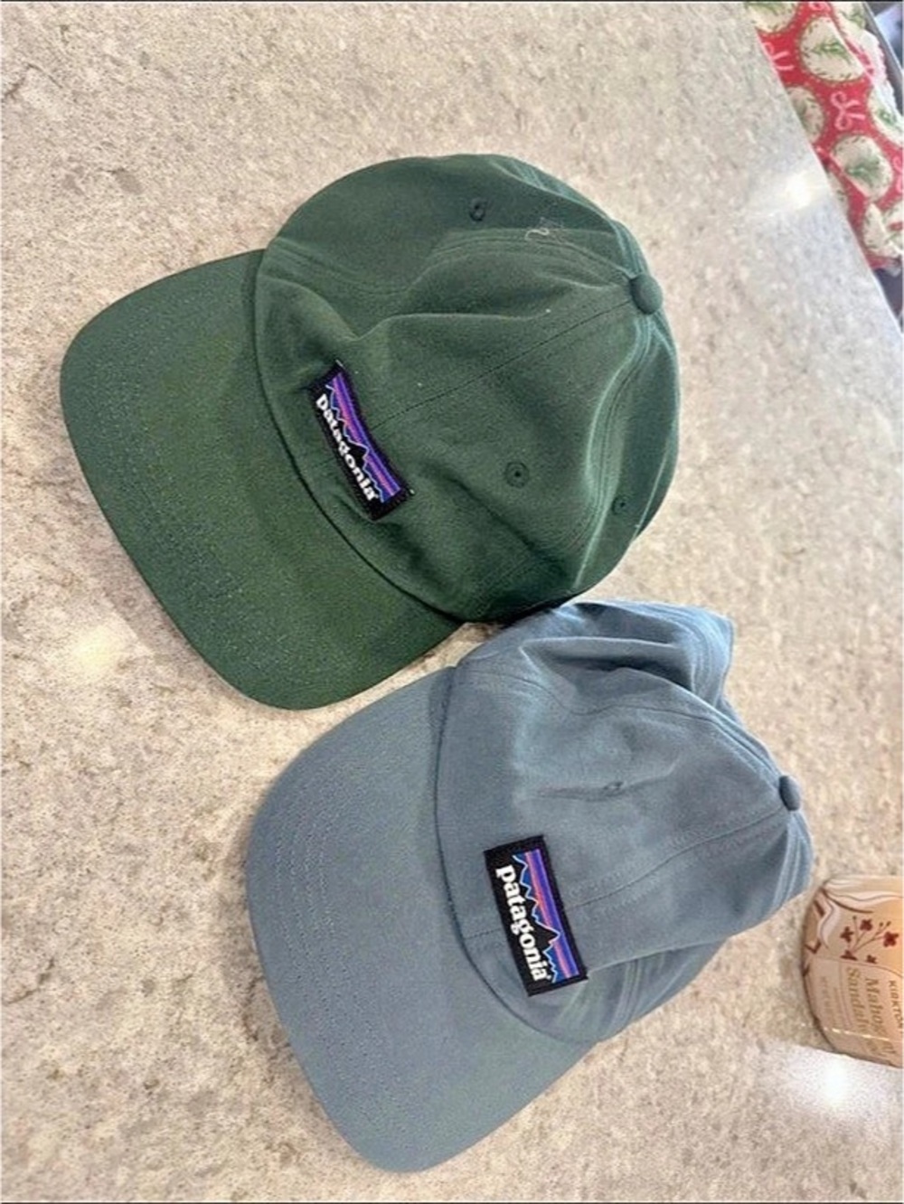 2 Patagonia P-6 Label Trad Cap Two-Piece Hats Green & Gray